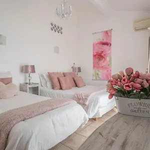 2* Hotel Le Méditerranée